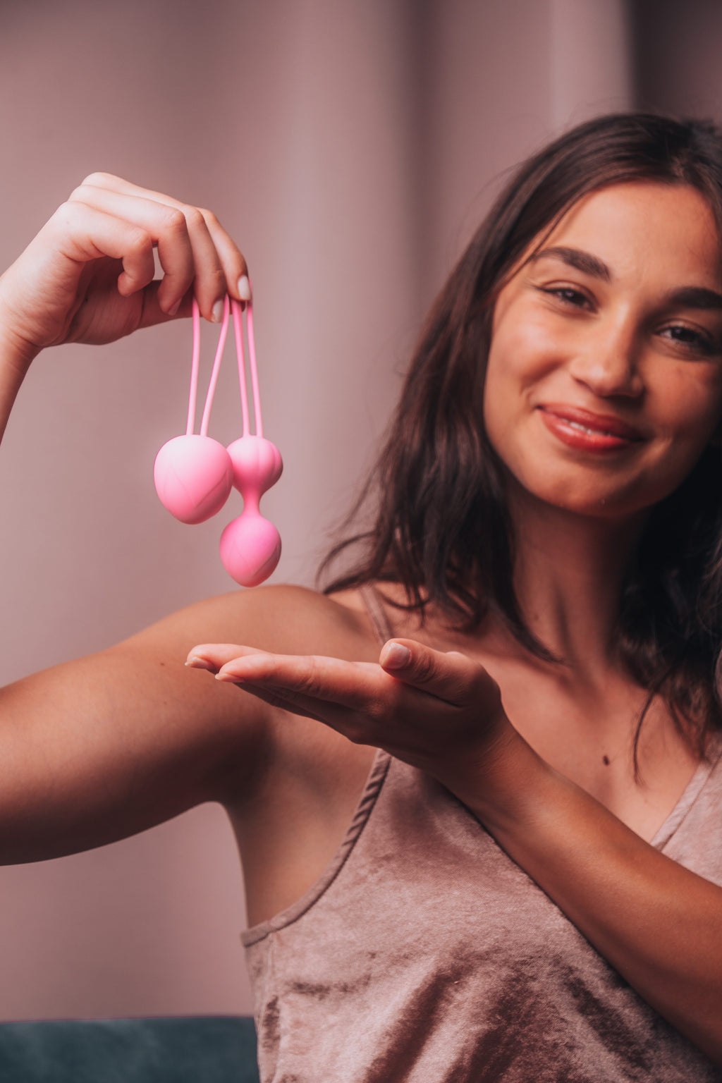 COCOON WELLNESS - Vagina Dumbells – Pelvic Floor Weights